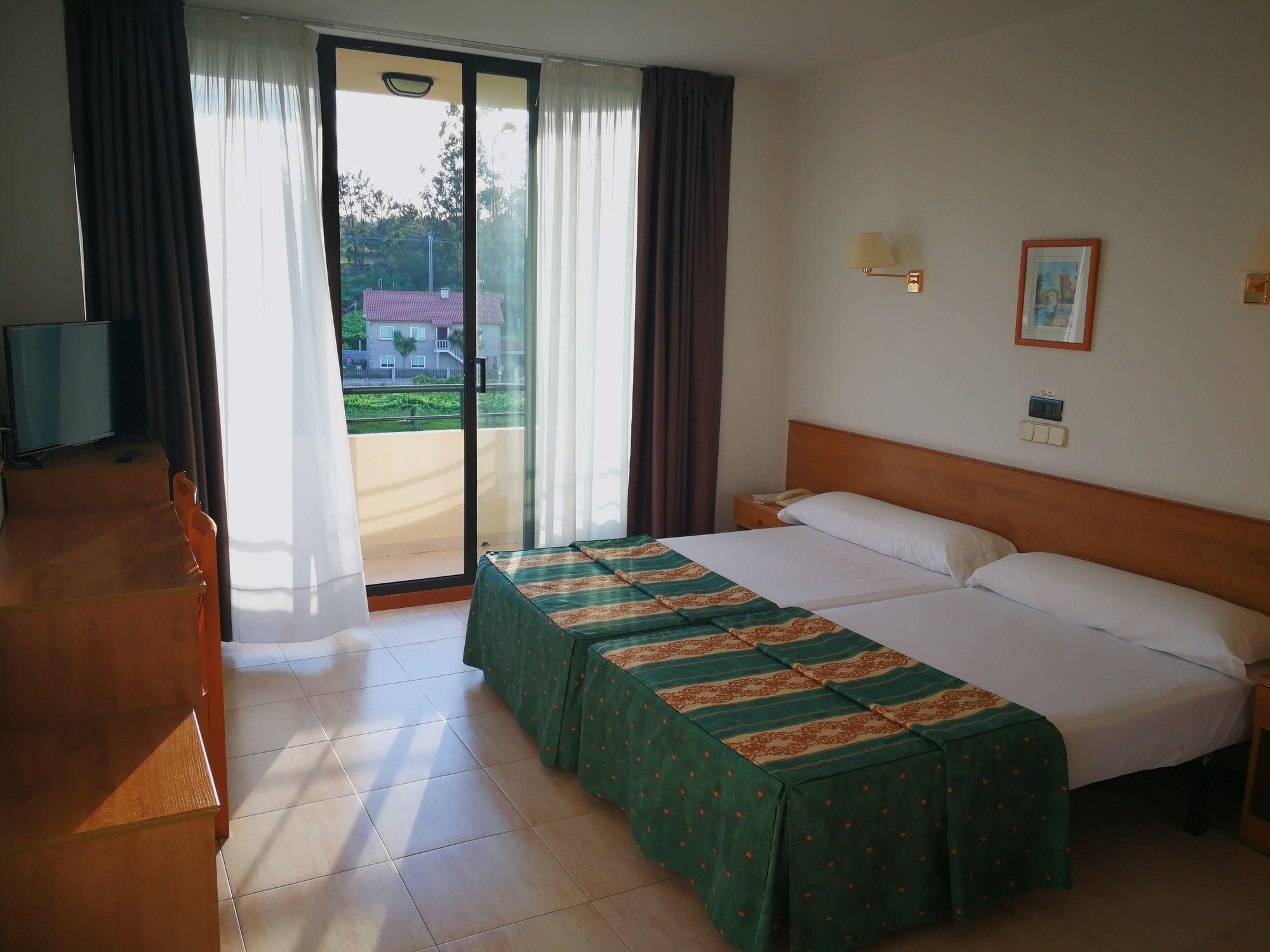Hotel Ria Mar Vilalonga Exterior photo
